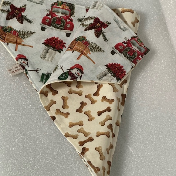 Handmade Stylish Pet Critter Capes - Picture 5 of 16